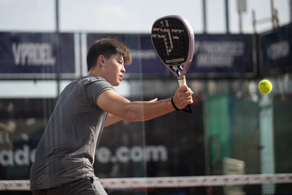 OXDOG racket in play at VPadel, Mumbai